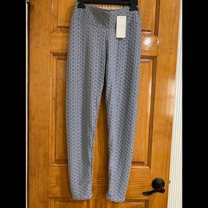 Women Leggings Size L NWT